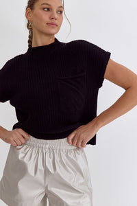 Ribbed Cropped Pocket Top