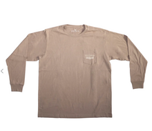 Load image into Gallery viewer, Southern Point Greyton Pointing T-Shirt | Buckskin